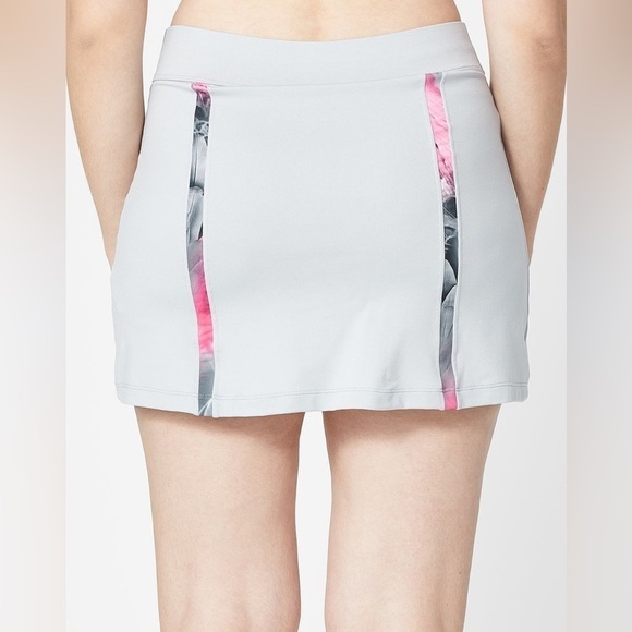 NWT Sofibella Women’s 15” Dresscode Tennis Skort - Picture 2 of 6